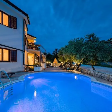 5235-3 In Drenje (Istria)